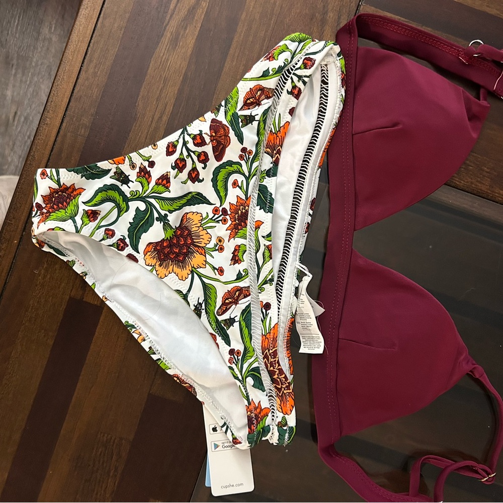 Bundle, Black and Floral Women's Bikini Set - Picture 7 of 8